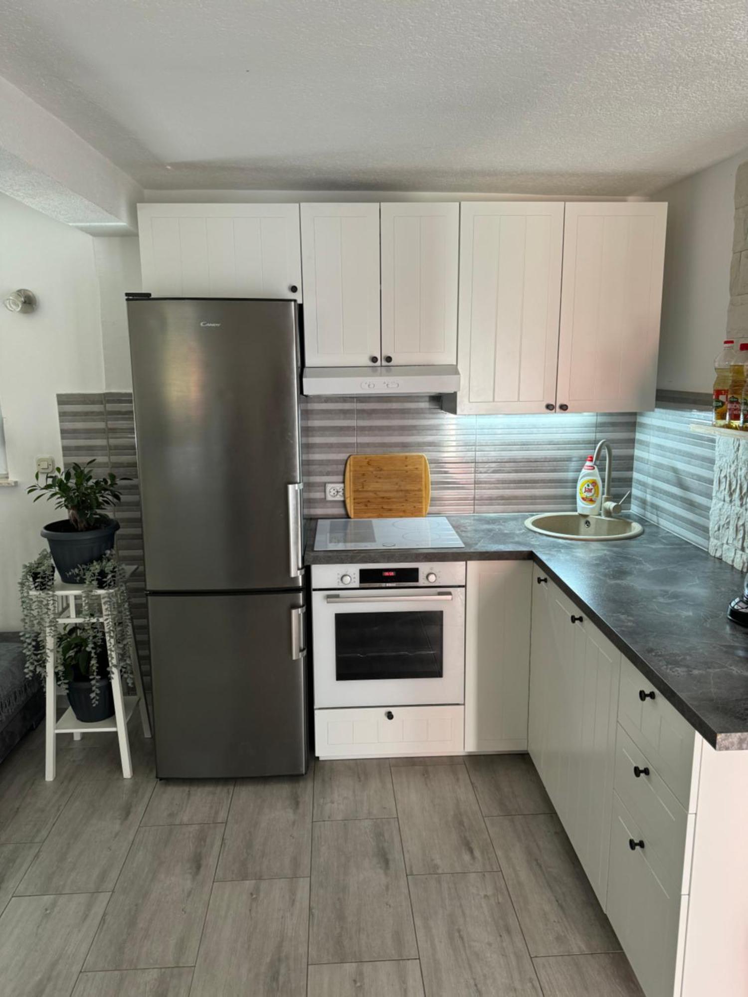 Apartments Antonio 로고즈니차 외부 사진