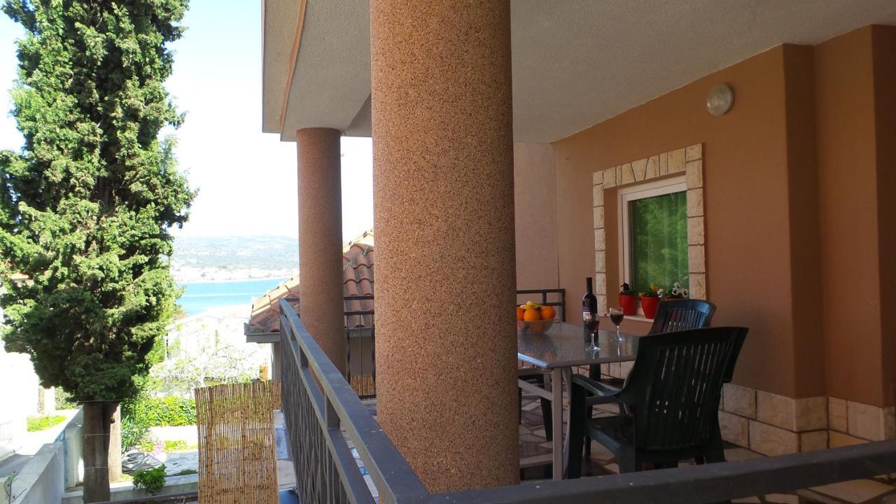 Apartments Antonio 로고즈니차 외부 사진
